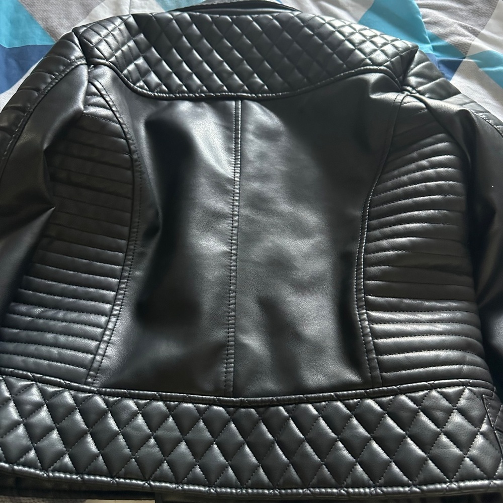 Classy Jacket - Picture 3 of 3